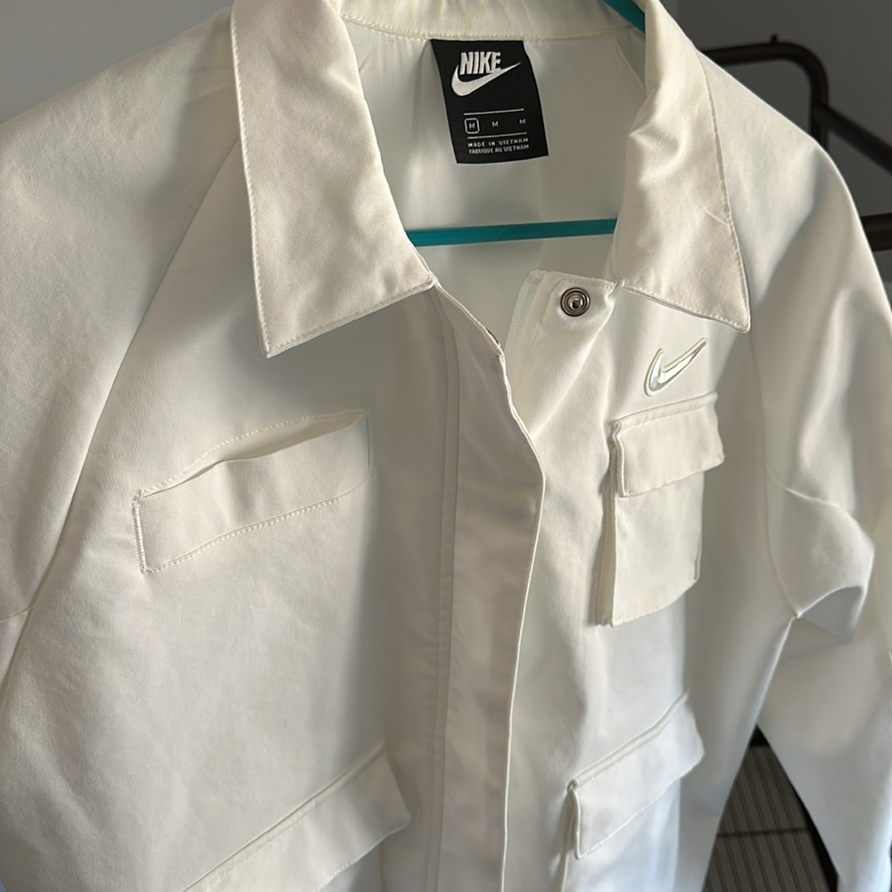 Nike jacket - Picture 6 of 11